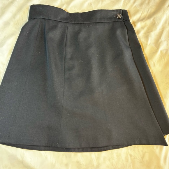 French Designer Claude Montana 100% Virgin Wool Wrap Mini 10/12 - Picture 2 of 8